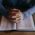 pray, hands, bible-862994.jpg